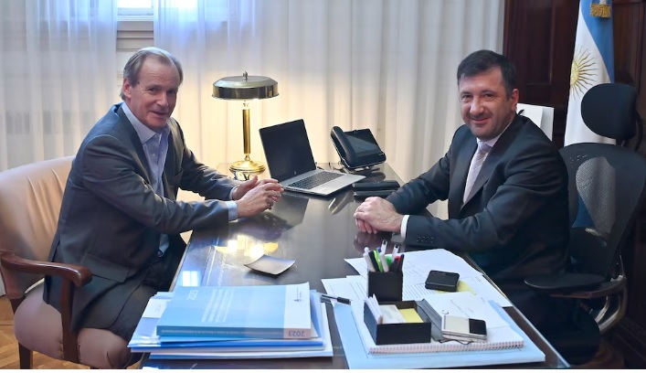 Cristina y Blanca Osuna fueron críticas de Kueider, el senador «amigo» de Bordet detenido con dólares en Paraguay