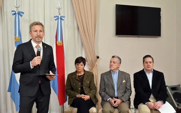 Rogelio Frigerio extiende el congelamiento del componente provincial de la factura de la luz