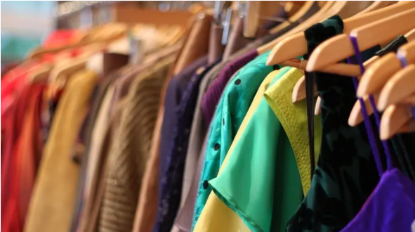 Inflación de enero: los precios de la ropa cayeron por primera vez en seis años
