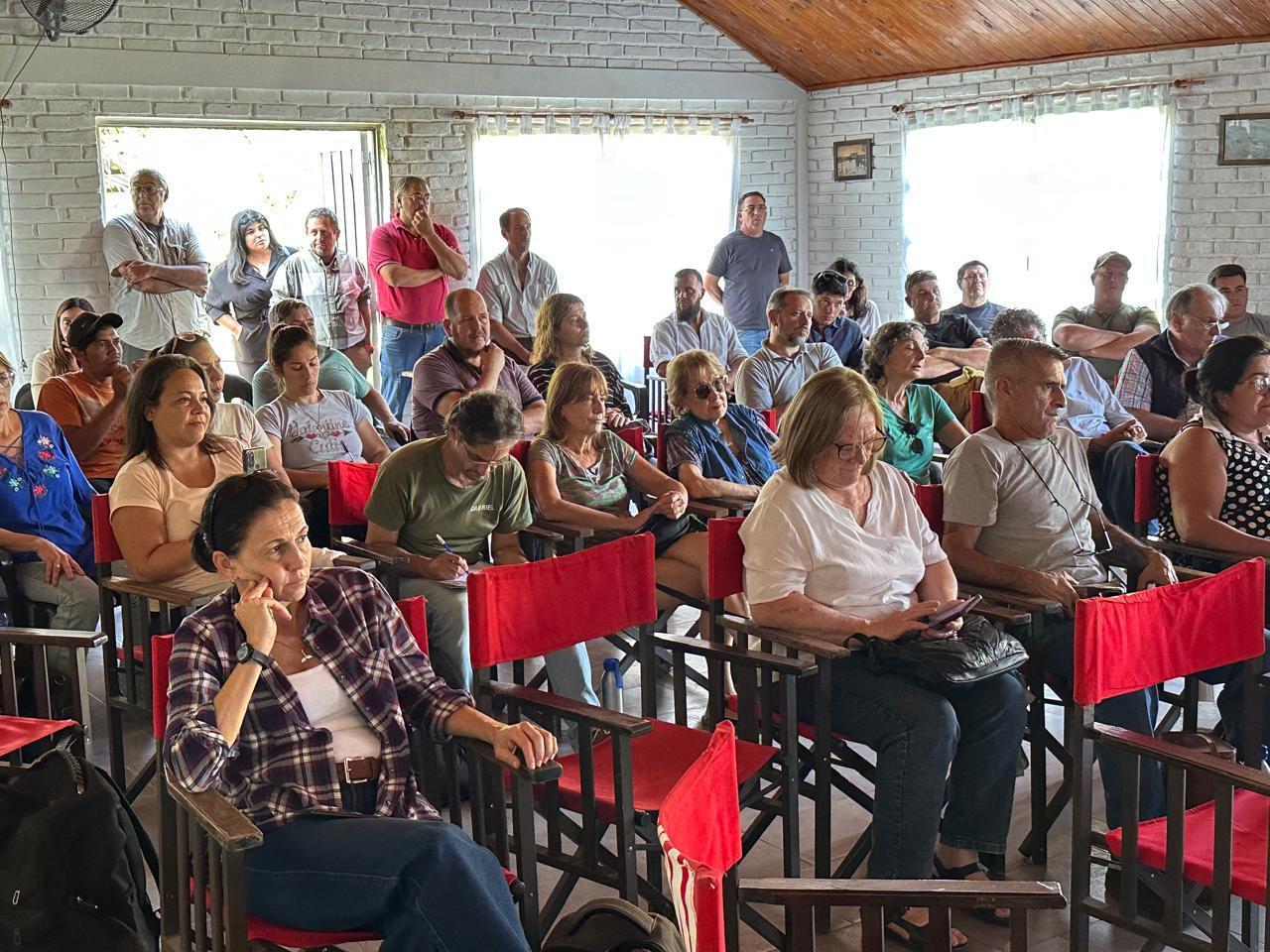 Presentación de informes sobre la población de patos en Entre Ríos