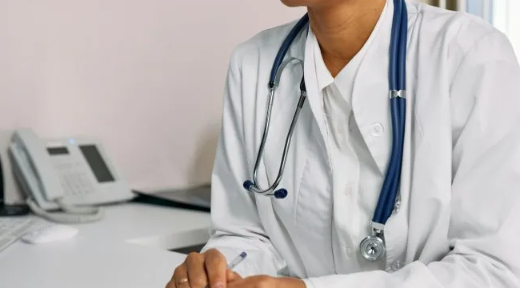 Reforma laboral: la baja de contribuciones recorta en más de $100.000 millones los recursos del sistema de salud