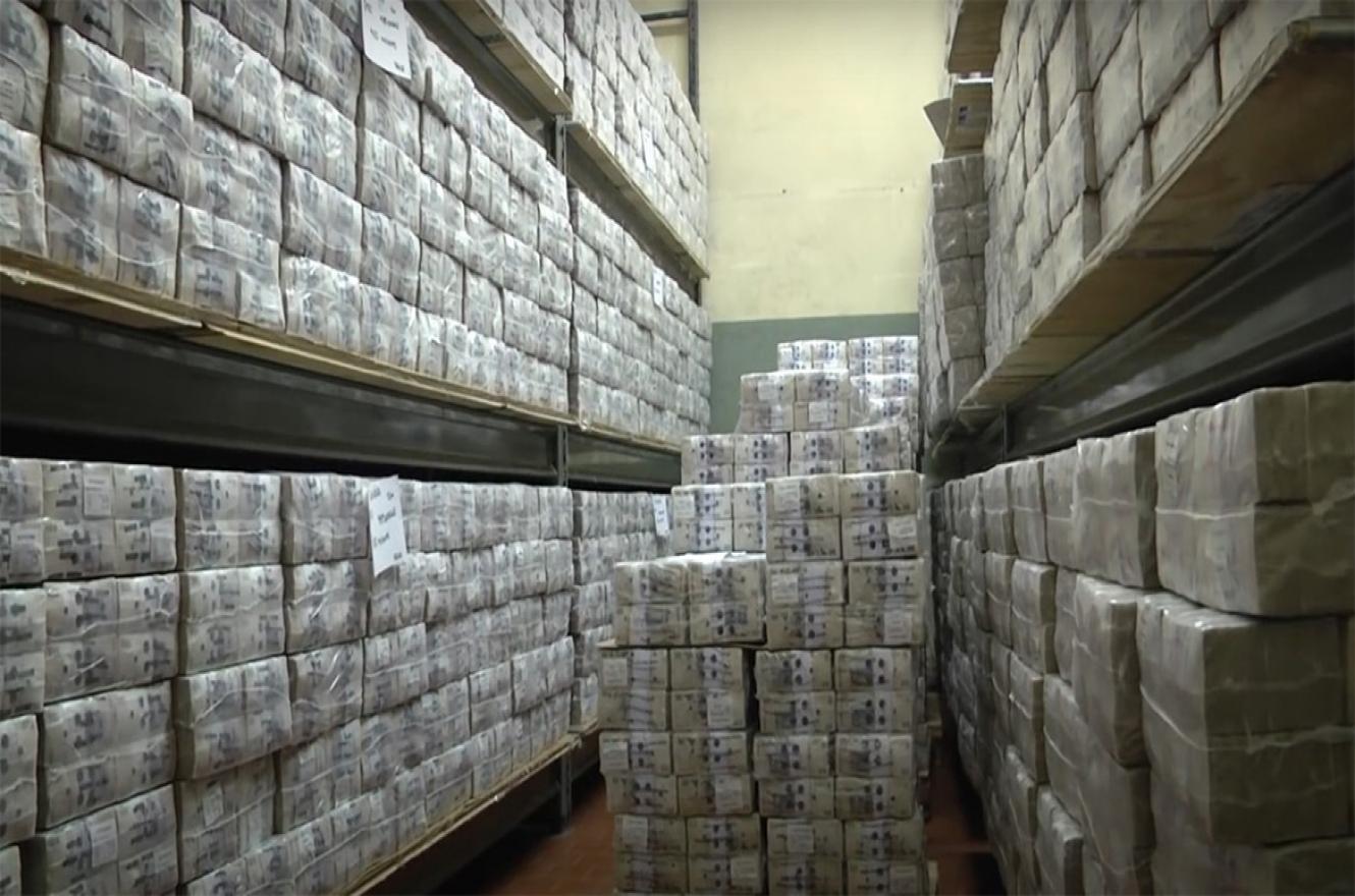 Bóvedas hasta el techo, un sistema que no alcanza: por qué el BCRA estudia quemar billetes