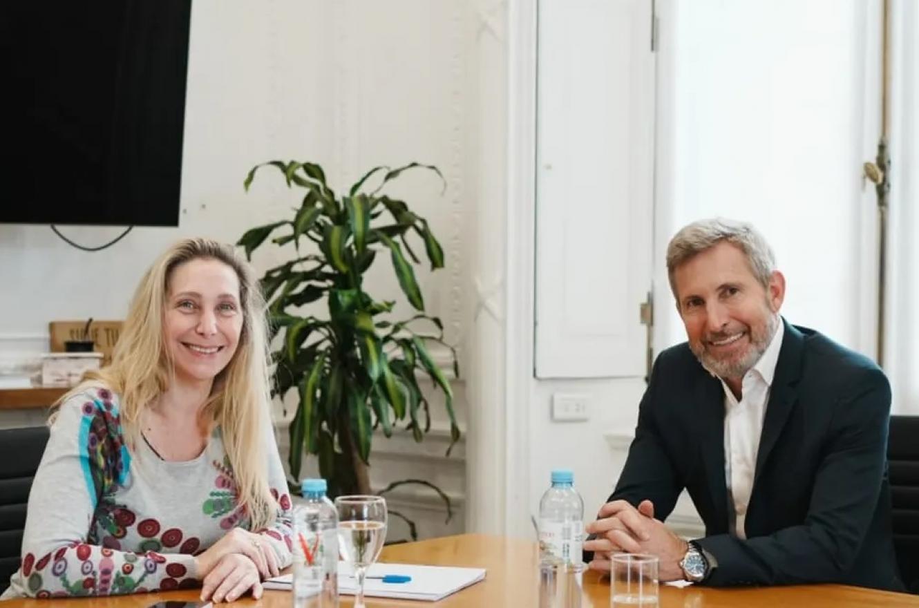 Karina Milei acelera negociaciones con Frigerio y otros gobernadores para octubre