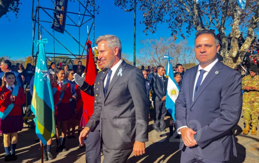 «Los índices de recaudación son similares a los de la pandemia», dijo Frigerio en Gualeguaychú