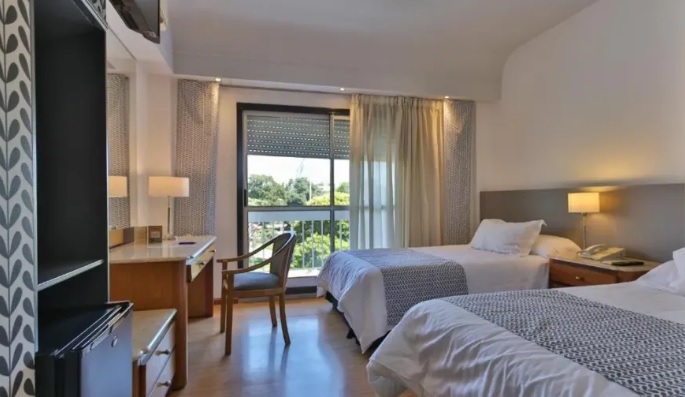 Ya cerraron cinco hoteles en Entre Ríos y hay casi 50 despidos en el sector