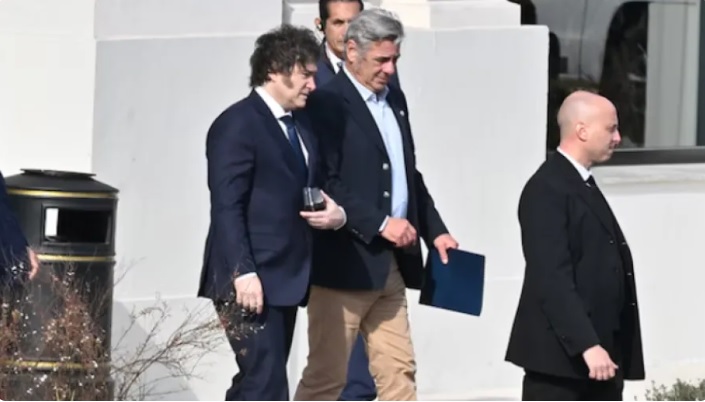 Retenciones: Milei prepara una rebaja para la carne y el campo espera una señal para los granos