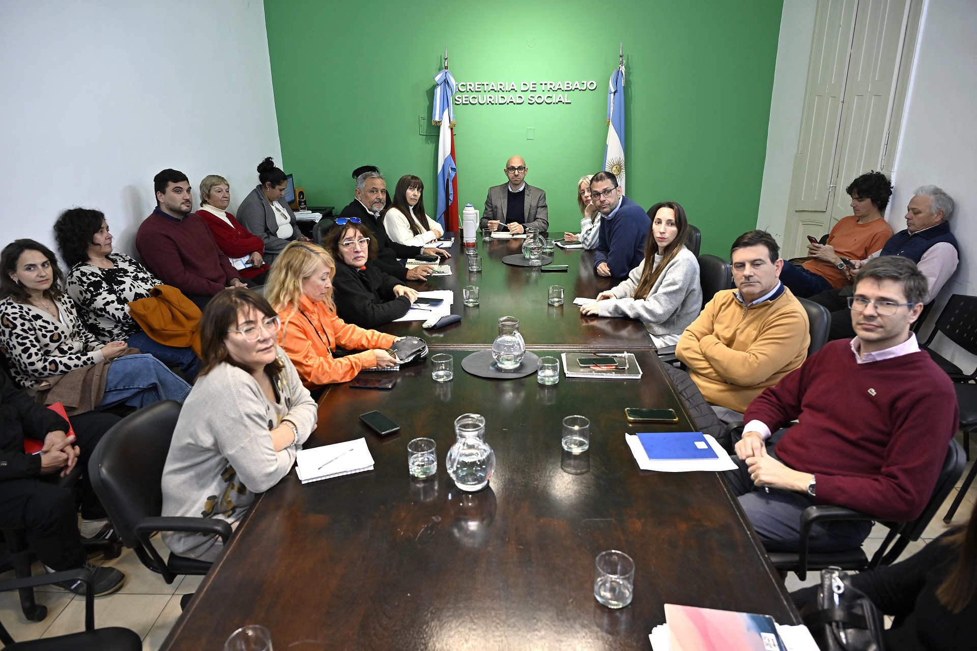 Paritaria salarial: el Gobierno se reúne este lunes con gremios docentes