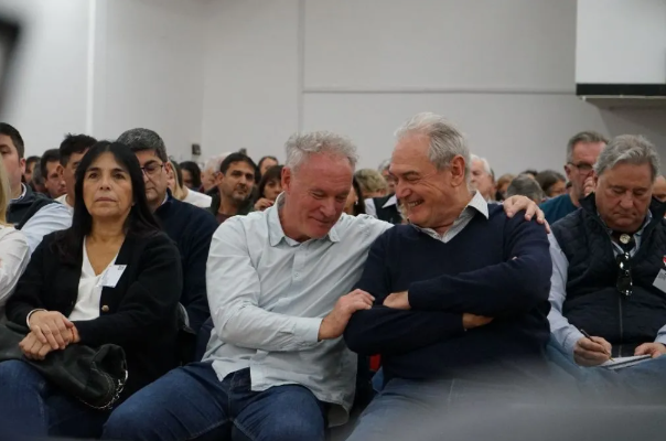 “El agua y el aceite nunca compartirán destino”.