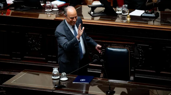 En Diputados, Francos desligó al Gobierno de los escándalos por coimas y fentanilo