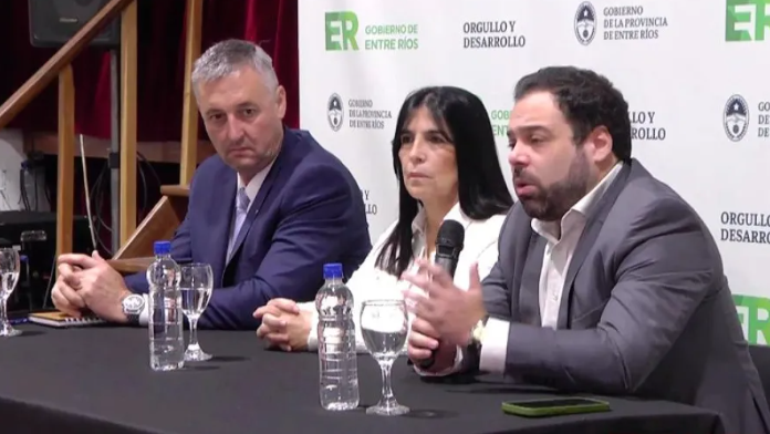 La implementación de la Boleta Única de Papel “simplifica, transparenta y economiza”