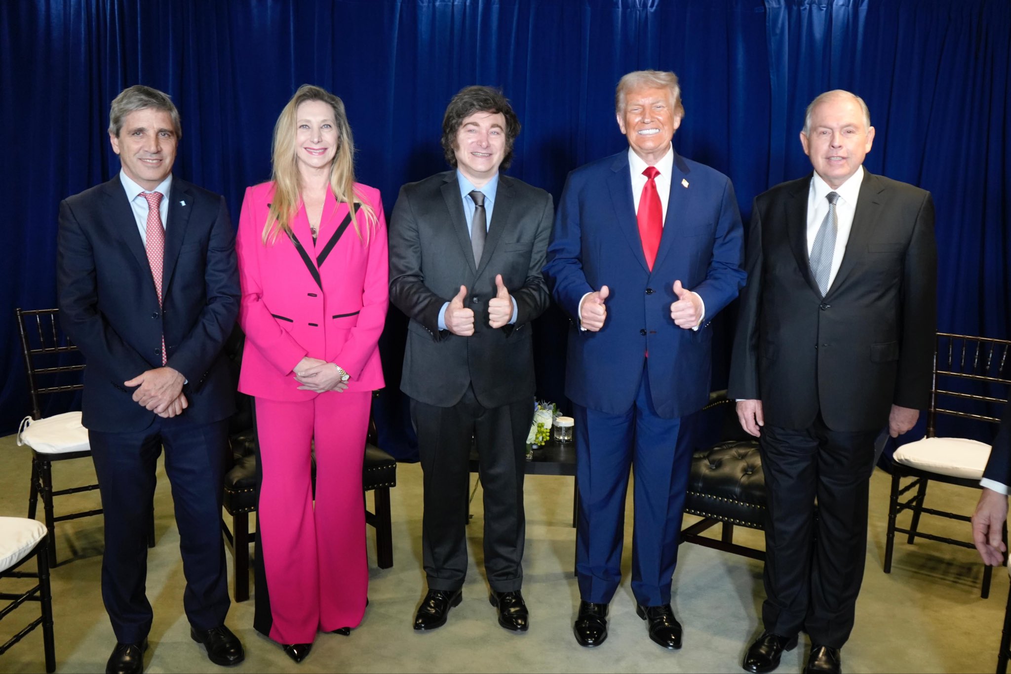 Javier Milei tuvo la bilateral con Donald Trump y le agradeció «el gesto extraordinario», mientras se esperan detalles del auxilio económico