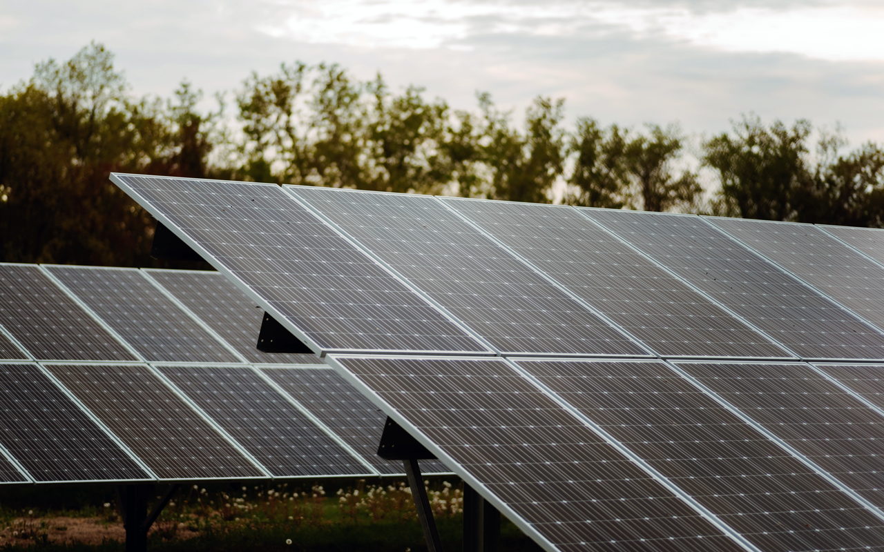 Avanza la construcción de los primeros parques solares de Enersa en la Provincia