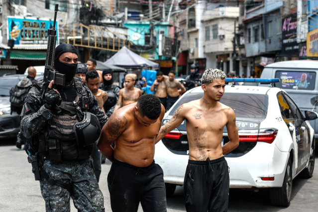 Más de 60 muertos tras un operativo en Río de Janeiro contra el Comando Vermelho