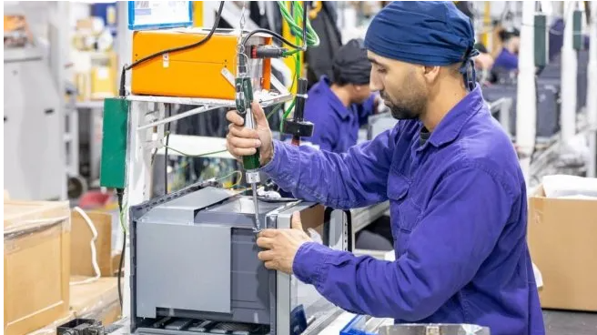 Reforma laboral: los tres equipos que trabajan en el proyecto buscan cerrar la iniciativa durante el fin de semana largo