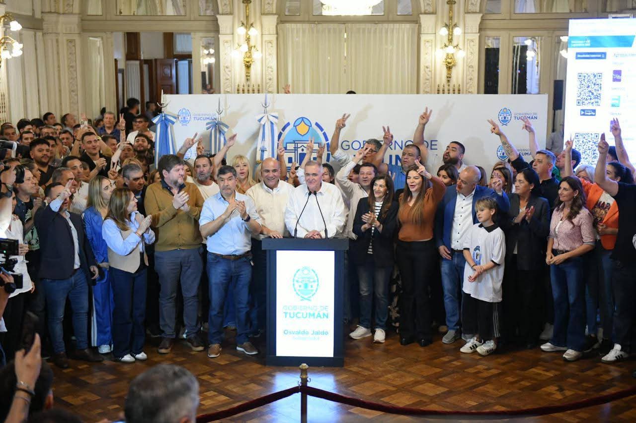 Elecciones: cinco gobernadores peronistas resistieron la ola violeta y se hicieron fuertes en sus provincias