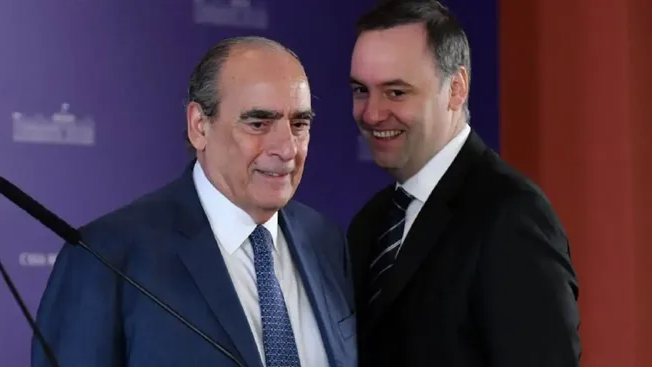 Guillermo Francos se hizo eco de los rumores de su salida y presentó su renuncia: Manuel Adorni será su reemplazante