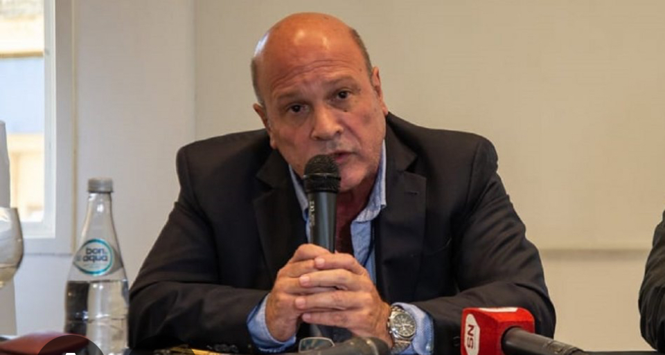 Incontrastable inconstitucionalidad del artículo 2 de la Ley 11222 y algo más