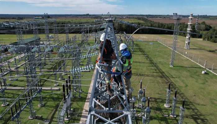 El EPRE aprobó el nuevo cuadro tarifario eléctrico para enero de 2026 que agrava la economía de los hogares