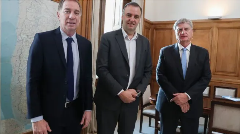 Diego Santilli y Sergio Ziliotto posponen su encuentro mientras gobernadores condicionan su apoyo a la reforma laboral
