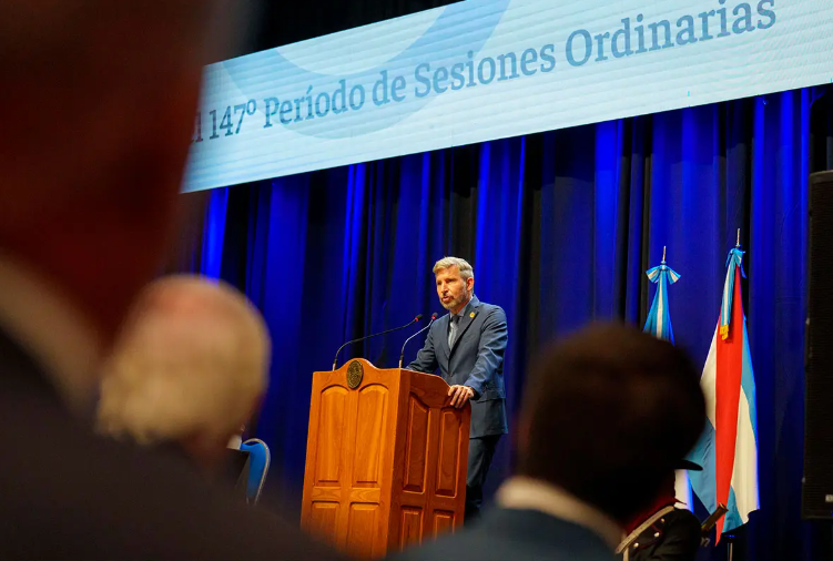 Frigerio confirmó que enviará un proyecto para reformar el sistema jubilatorio y cuestionó la industria del juicio