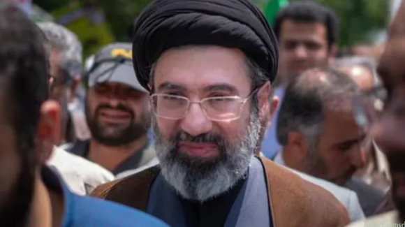 El hijo de Alí Jameneí fue elegido como líder supremo de Irán
