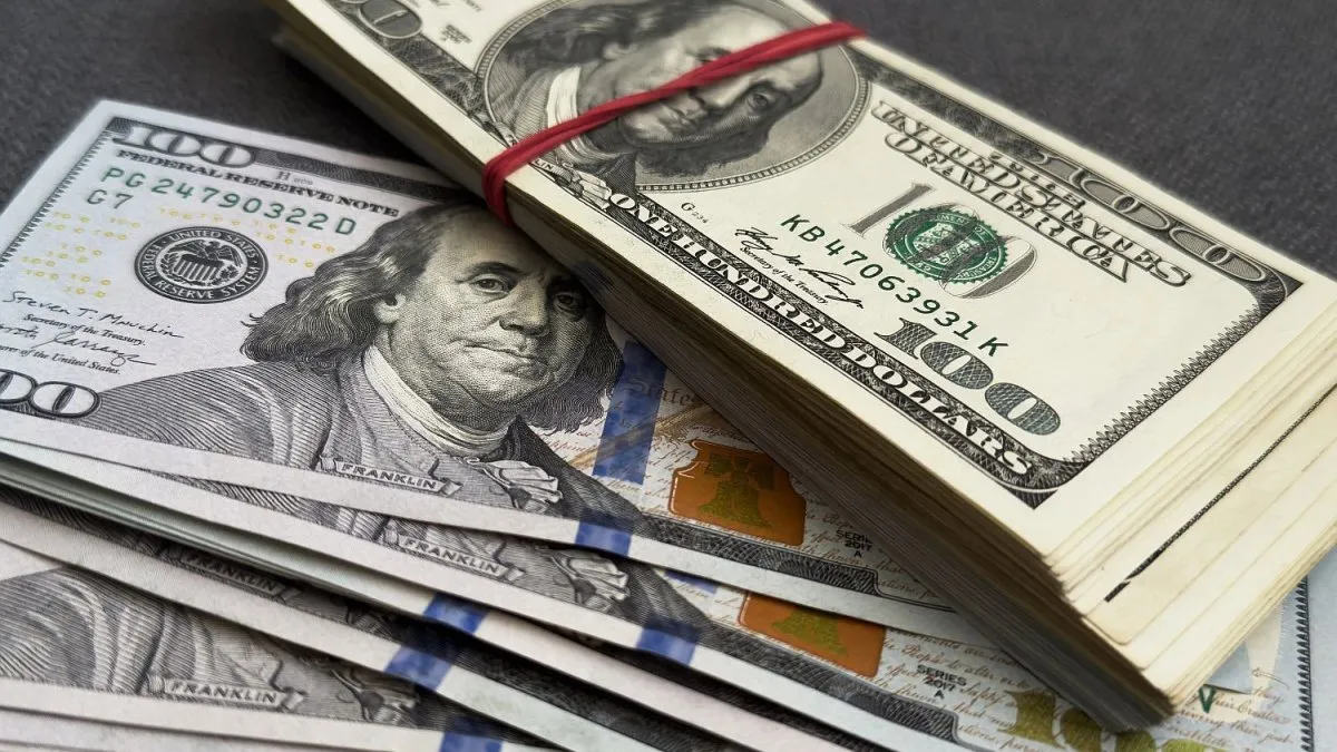 Dólar blue hoy: cotizó a $1.410 este lunes 20 de abril