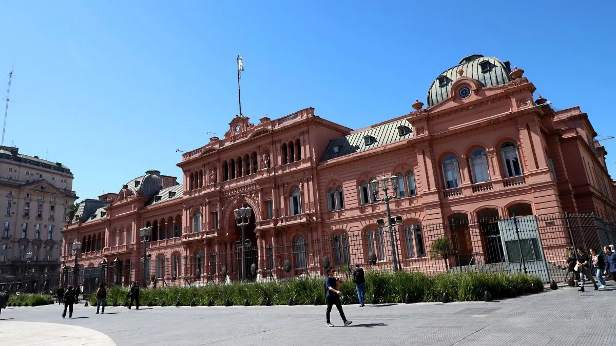 Milei acumula más de 40 bajas en el Gobierno desde que asumió