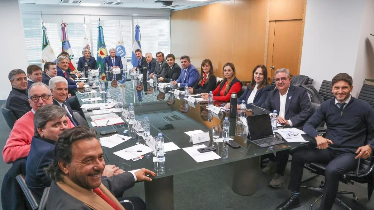 Gobernadores ponen reparos a la eliminación de las PASO