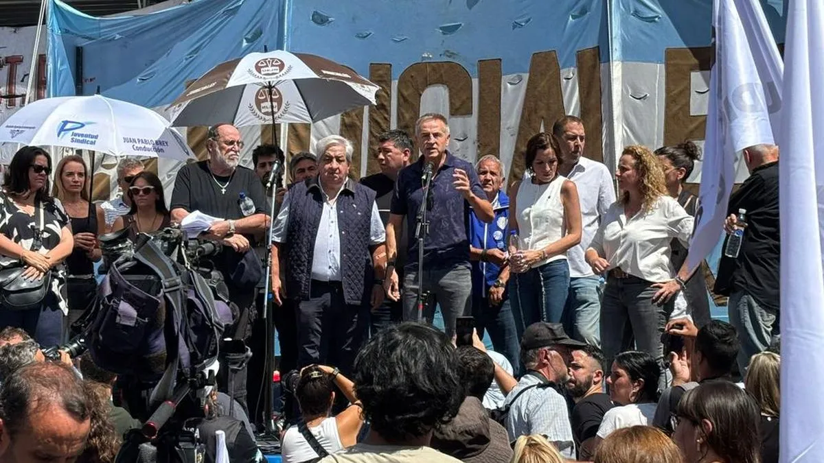 La CGT advirtió que evalúa una medida más dura tras la marcha del 1° de mayo